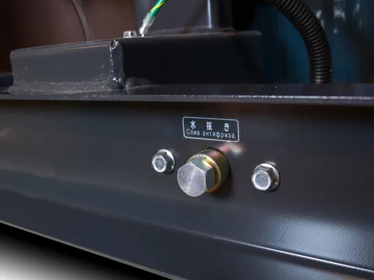 Дизельный генератор Toyo TKV-20TPC с АВР