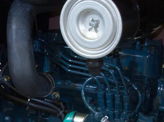 Дизельный генератор Toyo TKV-27TBS с АВР