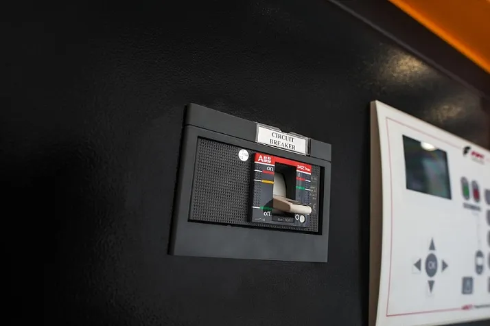 Дизельный генератор FPT GS CURSOR250 n