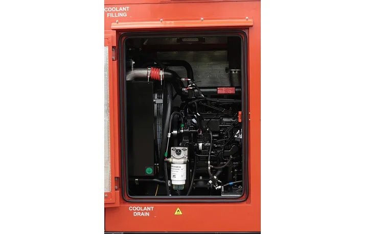 Дизельный генератор Denyo Mahindra MP-200 с АВР