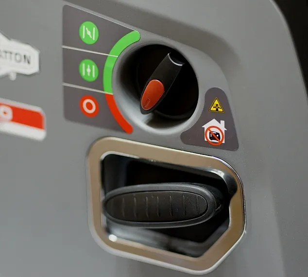 Бензиновый генератор Briggs & Stratton P 2400 Inverter